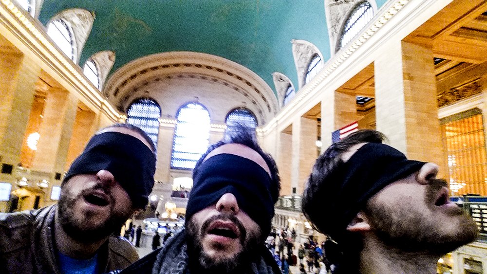 Kememole's tweet photo. Impresionados en la New York Grand Central #NewYorkMola
#DareDevilStyle https://t.co/3EpsOonmBE