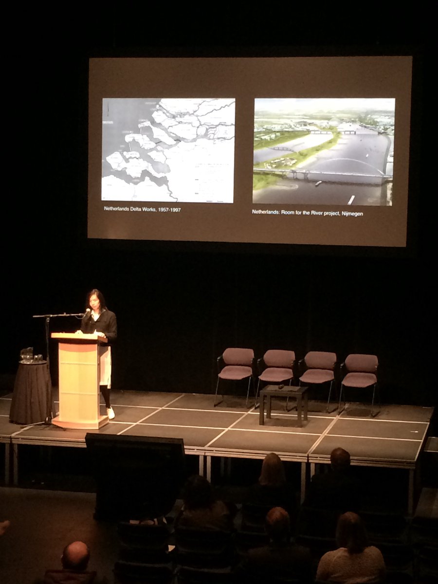 UBCUrbanDesign's tweet photo. @KianGoh discusses how design can address climate change, from #NewYork to #Jakarta to #Rotterdam. #UBCUrbanDesign https://t.co/r4MtpADt9o