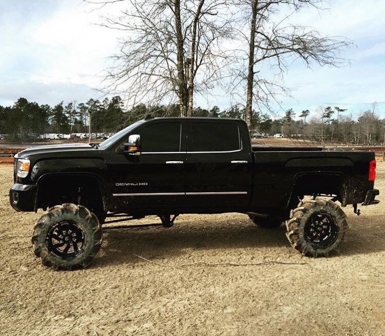 4x4diesels's tweet photo. #gmc #denali #duramax https://t.co/iw4X1TfARR