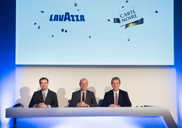 MyMixable's tweet image. Lavazza annuncia l'acquisizione della francese Carte Noire per 700 milioni di euro mixable.it/Accade-Oggi/La… @Lavazza