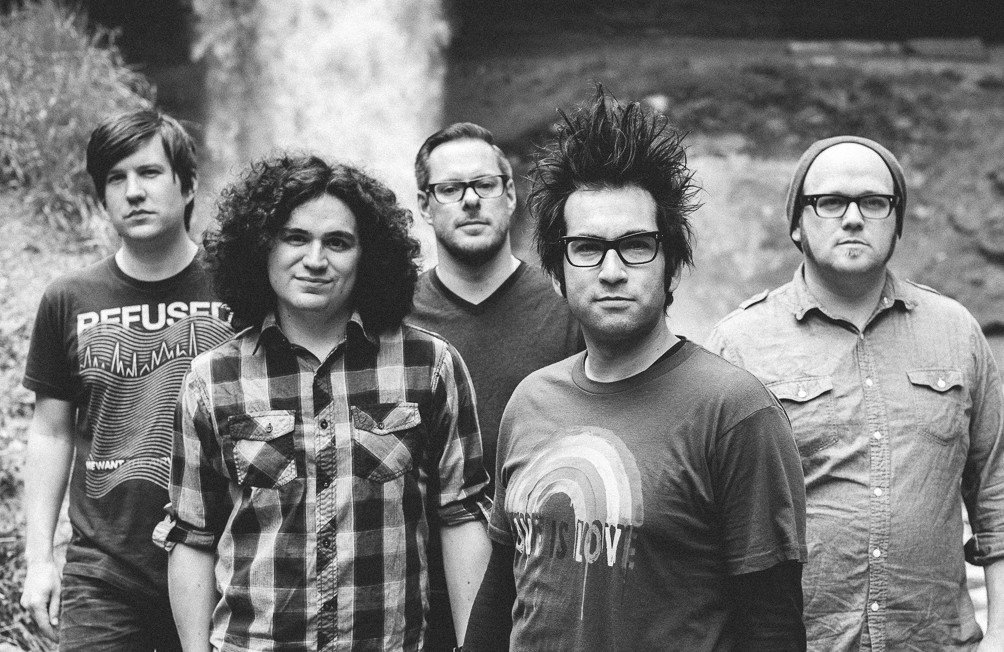 Het avontuur van Motion City Soundtrack is ten einde gekomen. De band stopt na 19 jaar.  error-error.com/blog/2016/03/1…