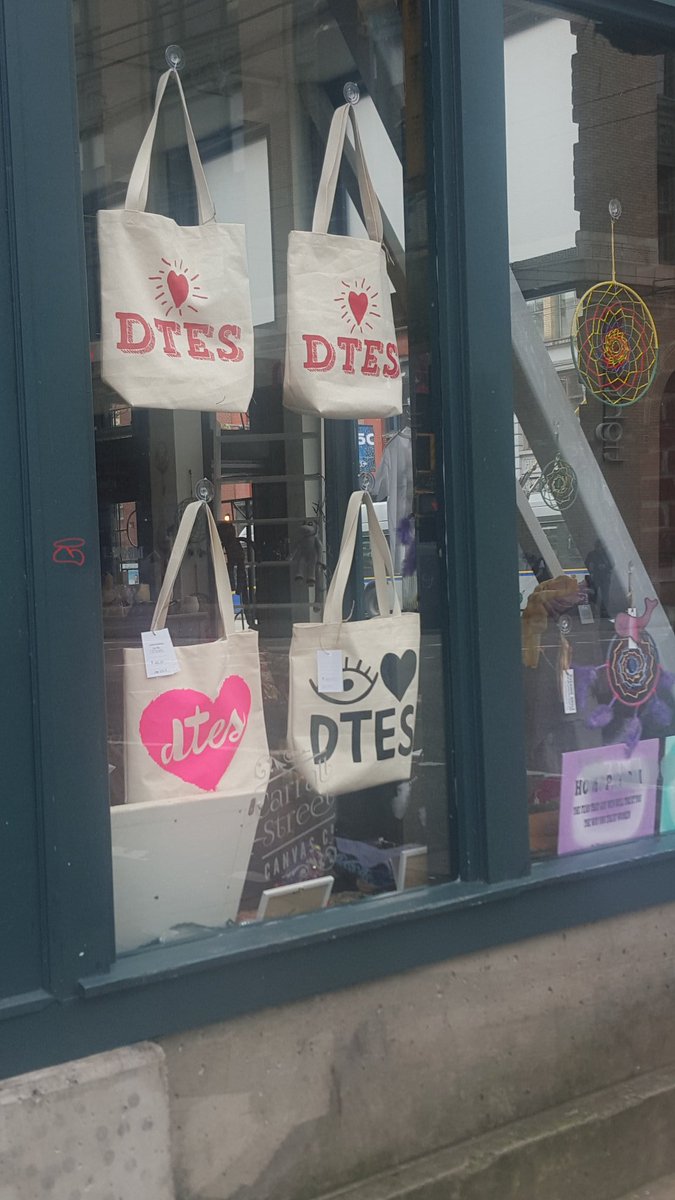 InsiteVan's tweet photo. #DTES LOVE @WindowArtShop https://t.co/6ZncHkNCpW
