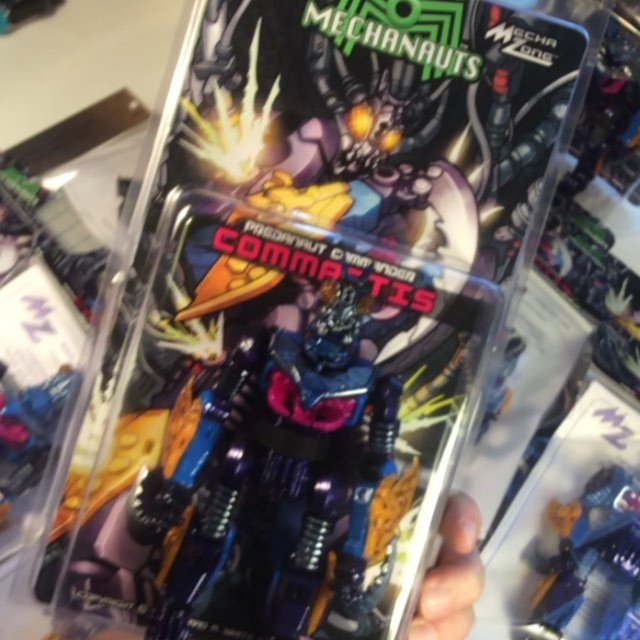 Best3dprint's tweet photo. @mechazone | #3dprint | Finally! Your #Commantis figures start shipping today! Did you spl… https://t.co/2jFveQAgTN https://t.co/hccGr5HaAs
