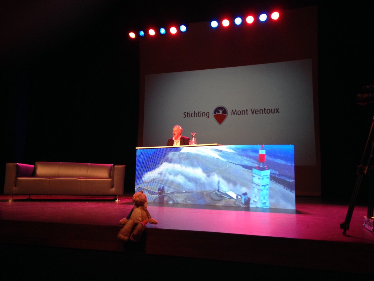 AliceTimmerman's tweet photo. Kick off Mont Ventoux 2016! 10e editie #mmvt2016 #mvt2016 https://t.co/EIEHPYPksq
