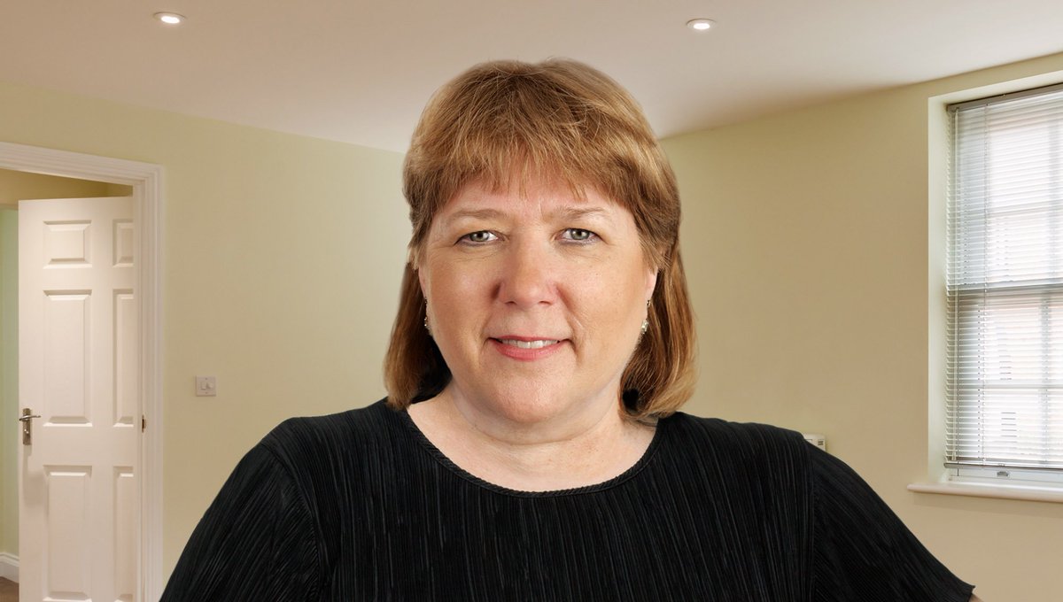 TheOnion's tweet photo. Mom Wants To Know If You’ll Be Free If She Visits 14 Months From Now https://t.co/FmstktiJBZ https://t.co/RRSxJY9FFn