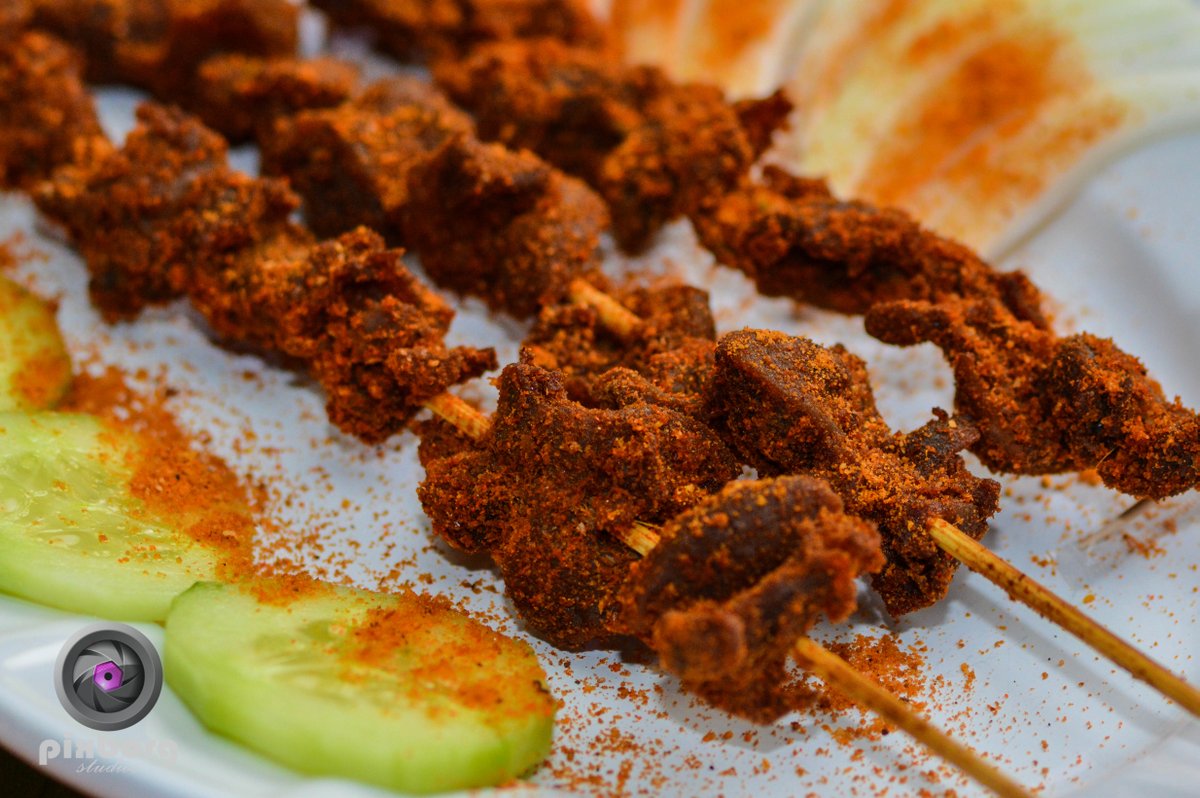 RestoEscapeMTL's tweet photo. Hungry? Try our #Suya always made fresh to order #RestaurantLescape https://t.co/Obrxs3kh9w