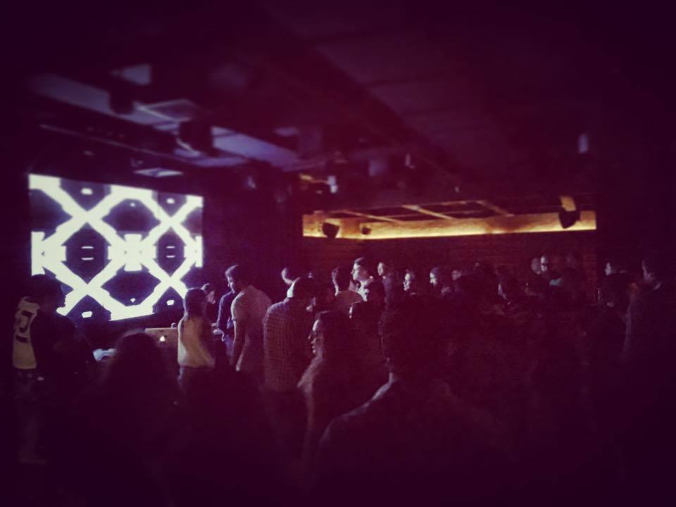 djRuizSierra's tweet image. This happening in Ark Bar by Marriot, Mumbai! Amazing vibes with lovely crowd! #deepindance