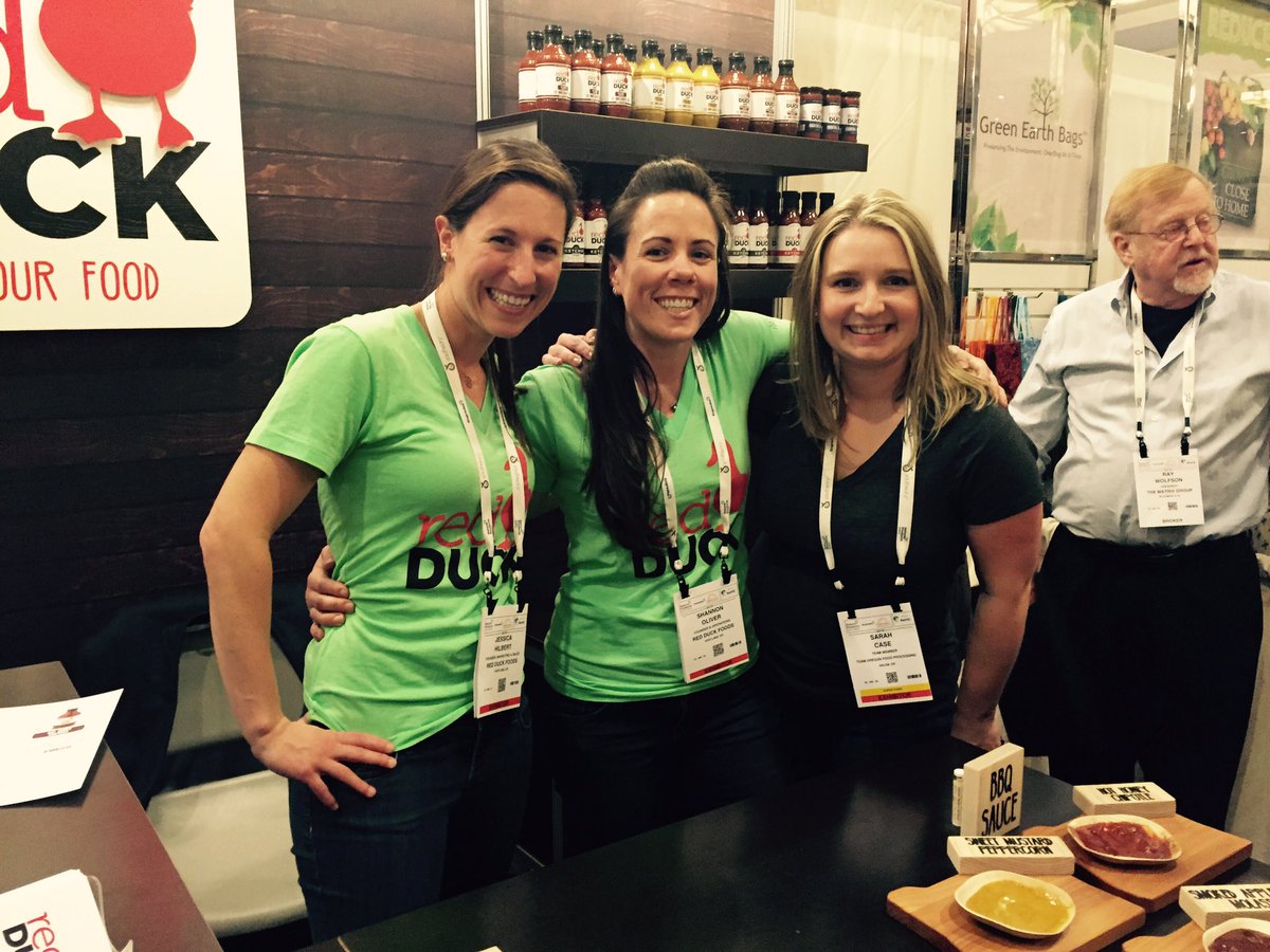 Sarah_J_Means's tweet photo. So 👍🏼 to see my fav's @RedDuckKetchup - have a great #npew2016 - see u Sat at the #Oregon Reception! #itsfromoregon https://t.co/bxdELz7H4Q