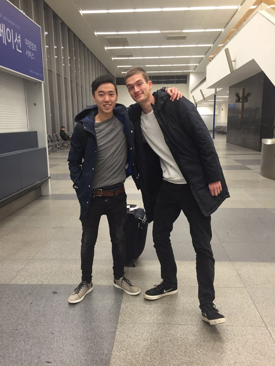 StormClubPrague's tweet photo. @feintMusic and @MadukDnb are in Prague and looking forward to 1st CZ #LIQUICITY @StormClubPrague , which is SoldOut https://t.co/brEwmy0omk