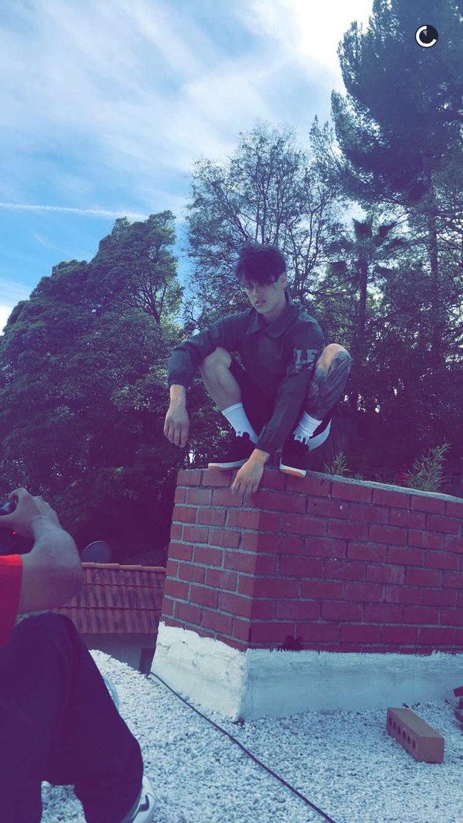 DerekLuhSP's tweet photo. Derek vía snapchat (d_luh) https://t.co/B55Yzc5DT4