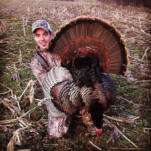 MikeLarochelle3's tweet photo. Here's one for ya ! #BrandNew on #Twitter #TurkeyHunting @CP0031 come on down to #Hunt this spring ! https://t.co/QazrYuqq4M