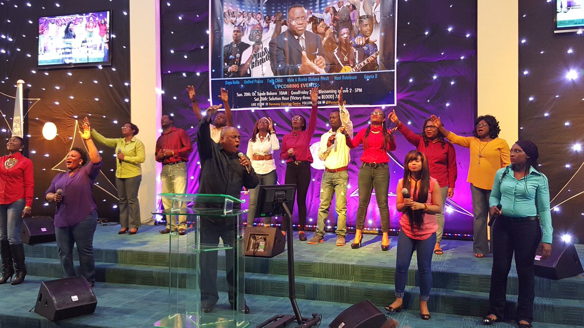 HCCentreUK's tweet photo. Day1 @HCCentreUK with UnifiedPraise, @GuvnaB, @FaithChildMusic, @gabrieleziashi  @PastorWaleO #PraiXplosion https://t.co/KAKxcLVUBG