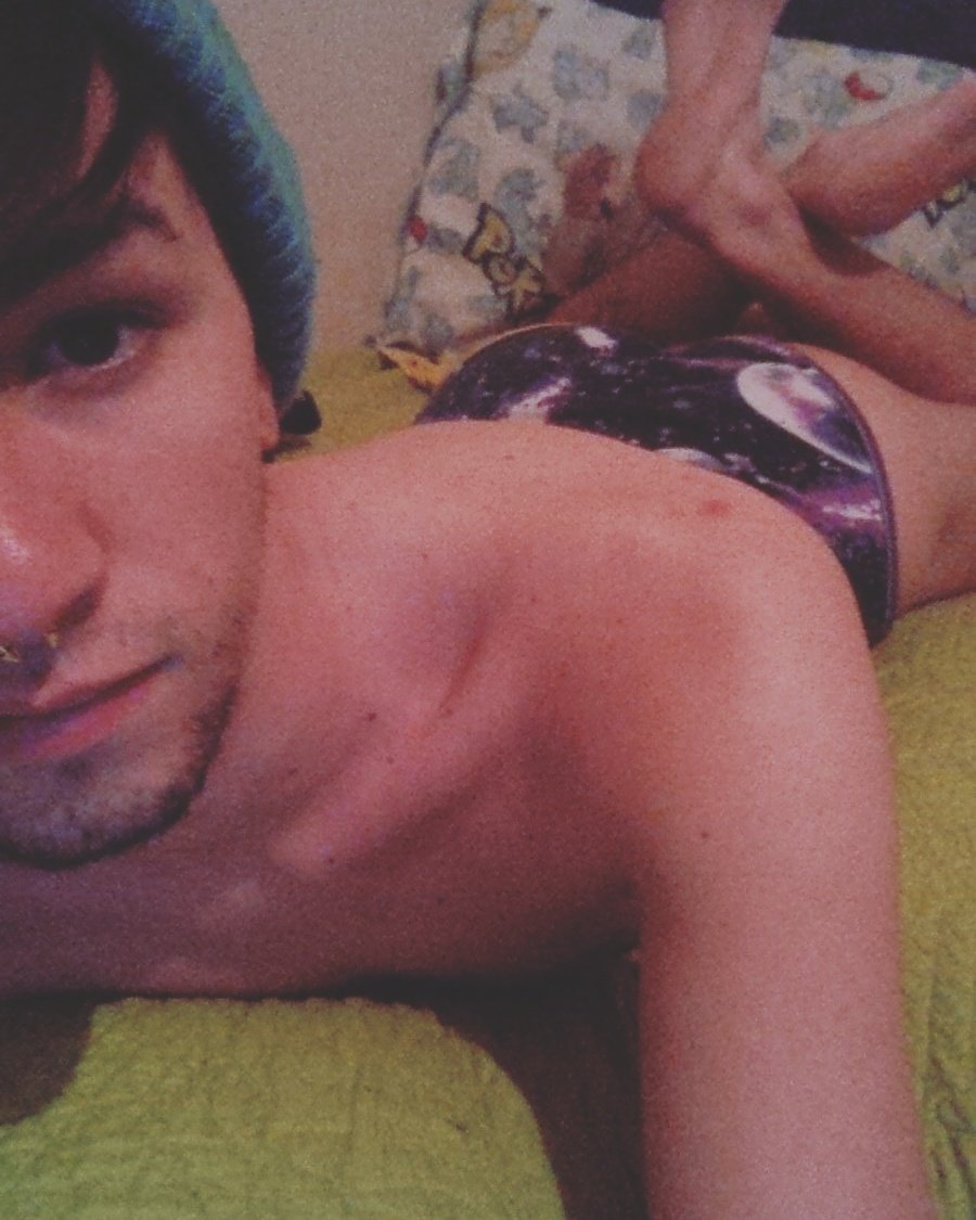 Ryder_Riley96's tweet photo. Come see me on flirt4free :) I'm on now #gaycam #gaycammodel #flirt4free https://t.co/Vv0ztv3RFH