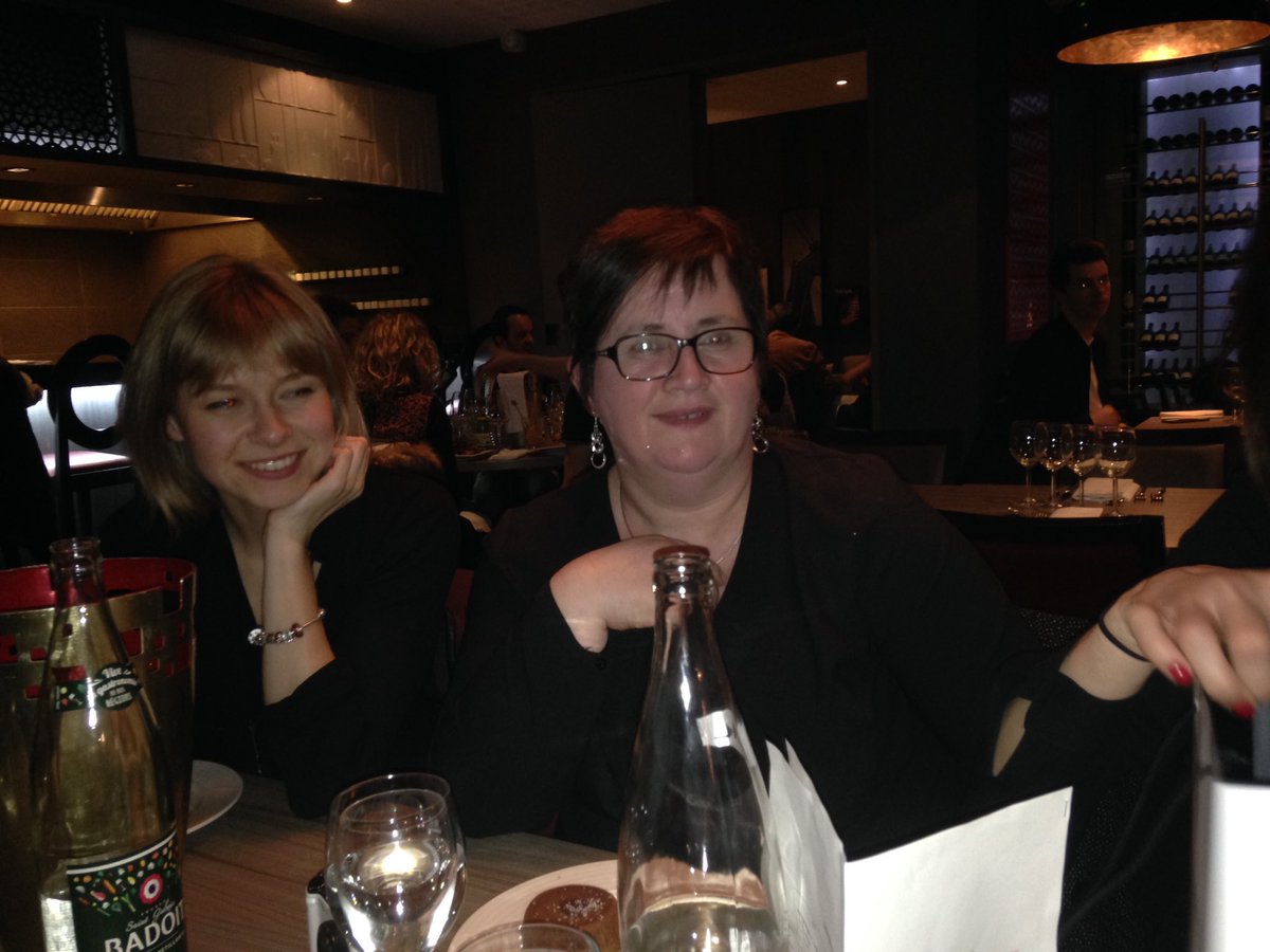 Ce soir <a href="/LaFeuilleErable/">La Feuille d'Erable</a> fête @Roxane_Cusson qui vogue vers de nouvelles aventures. Belle soirée chez <a href="/felixrennes/">FELIX Bar-Restaurant</a> !