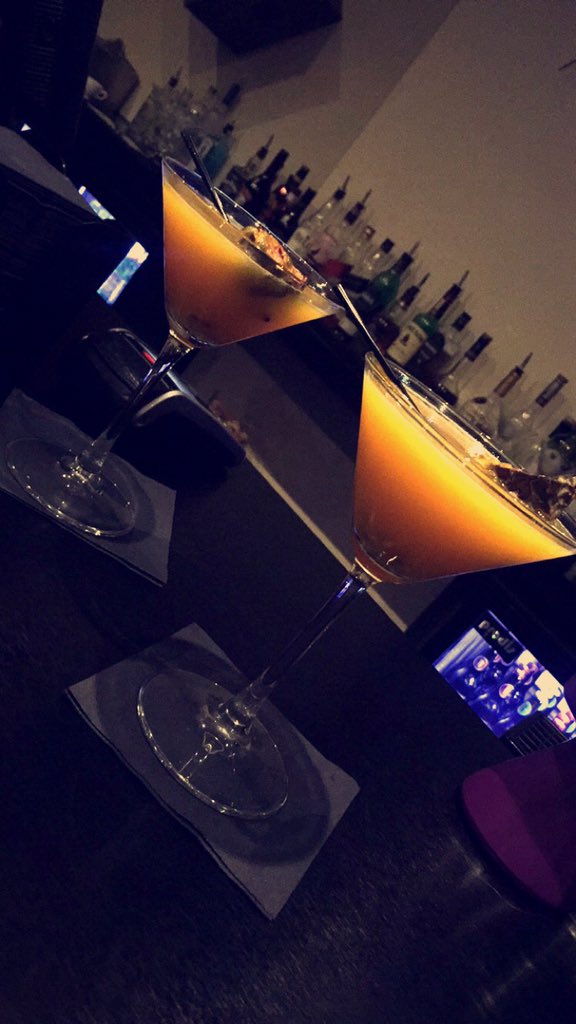 BexInTheWorld's tweet photo. Happy Birthday to me! ๐ธ#LockAndQuay https://t.co/hvmKaSx58y