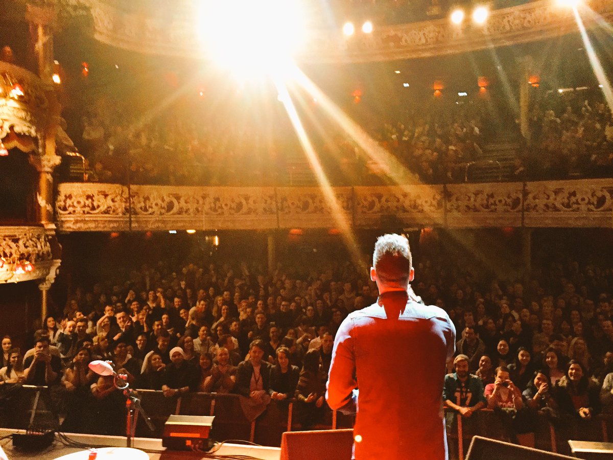 calumscott's tweet photo. Well Dublin, I've got to say, you were INCREDIBLE!!! That response at the end almost got me crying! Thank you! #love https://t.co/yQQQ9Mdvp3