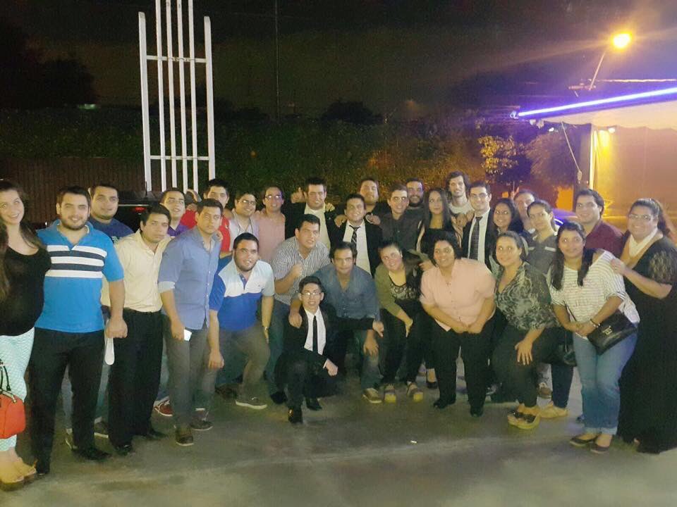 FUfrente's tweet photo. Ante la salida de Edu Elizeche, la Comisión Directiva del FU decidió apoyar la candidatura de Ale Koopmann. https://t.co/VsRx7wIwUG