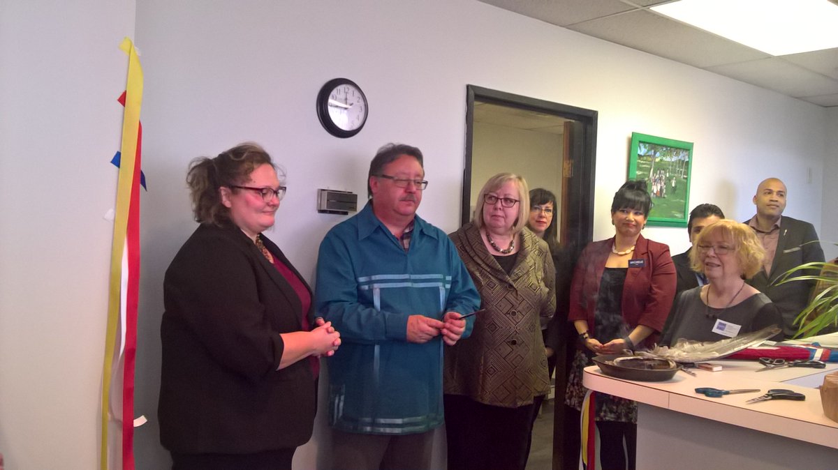 TeamARCH's tweet photo. RT @BMHC_HealthCare: #MiyowayawinClinic opning at #ENHC
w/ @shoffmanAB @bevesslinger @DShepYEG #BMHC #CHCs https://t.co/b5CBcQvBX2