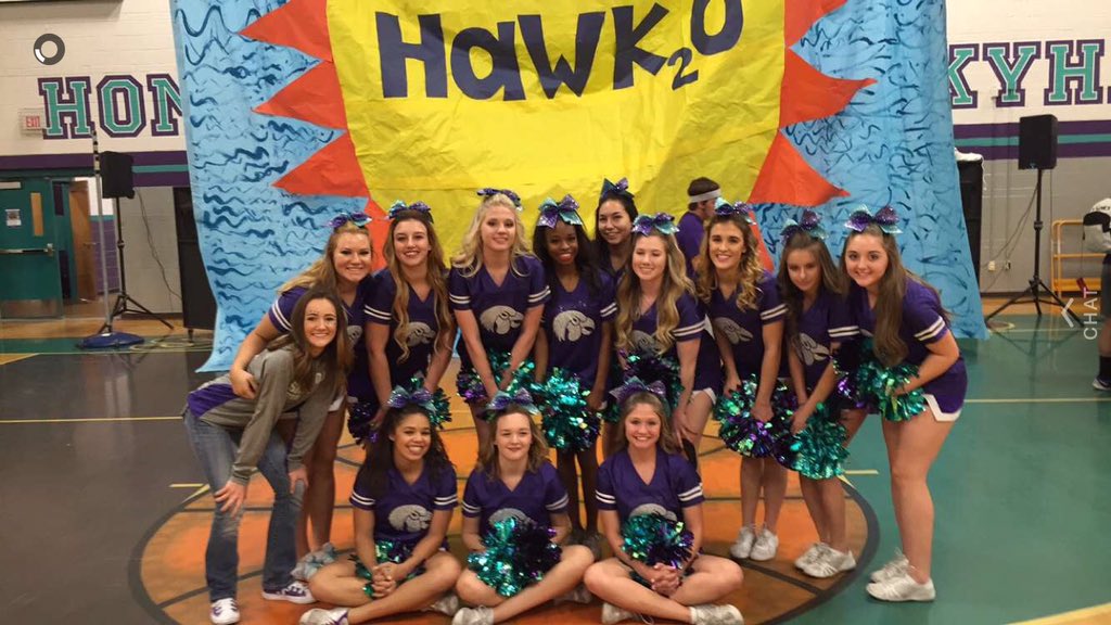 cheer_silverado's tweet image. Great job today 💜💙 #hawk2o #springweek