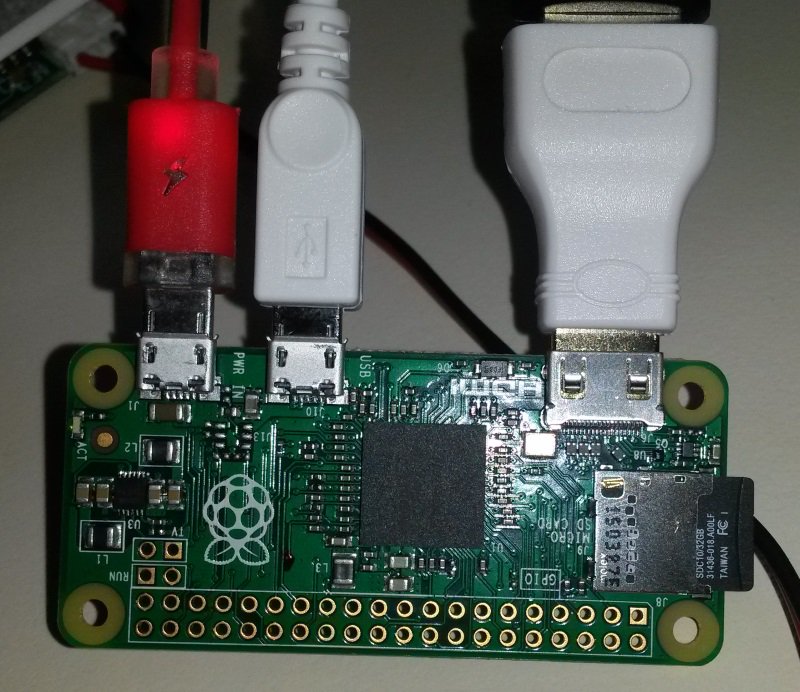 arobinel's tweet photo. PiZero en fonction :) @owatte @gwadalug @piratebox971 https://t.co/MG8LiI8sRR