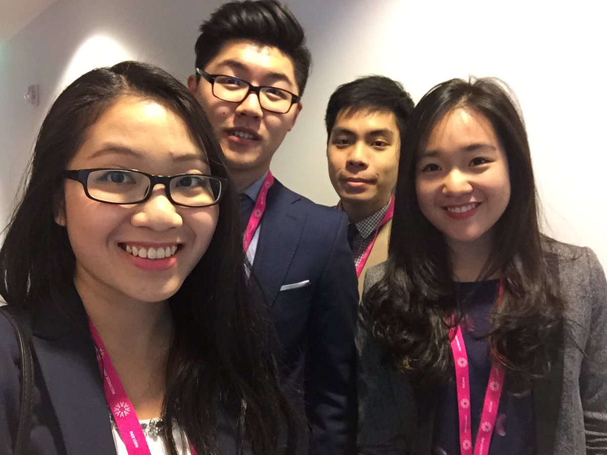 AlexTran1911's tweet photo. Team Schulich in Boston #hp16 @hultprize @SchulichSchool https://t.co/6j0djLqU3X