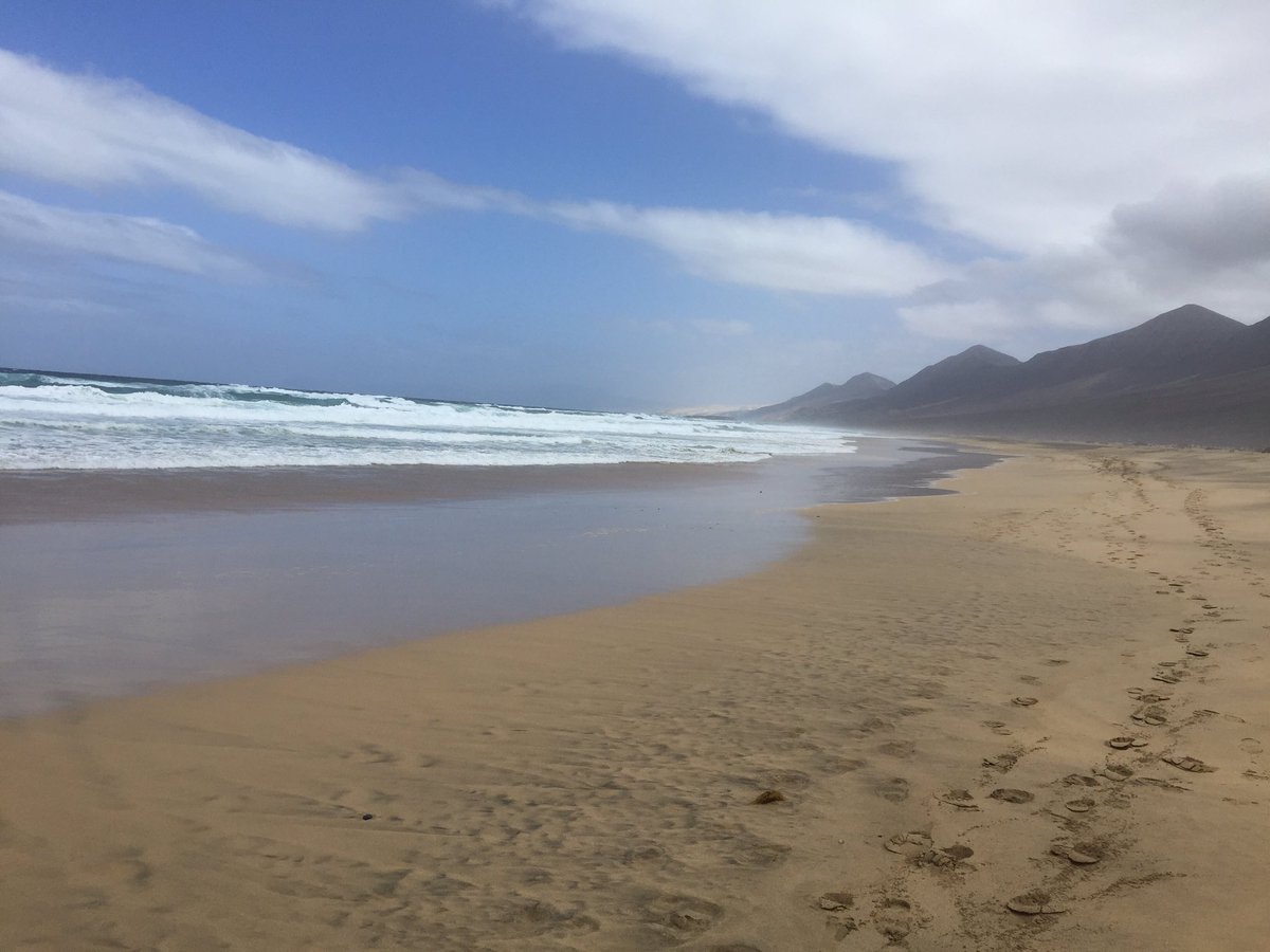 Lora_Cappelli's tweet photo. E poi ti rendi conto che la vacanza sta per finire <3 @InfoFuerte @lanzarote #Fuerteventura #Lanzarote #corralejo https://t.co/PkWVsVKO0f