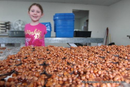 TieDyeTravels's tweet image. Have you ever had an Elve's Peanut Patty from Texarkana? #SpringBreakOn71 #arkansasfood ow.ly/ZmL4L