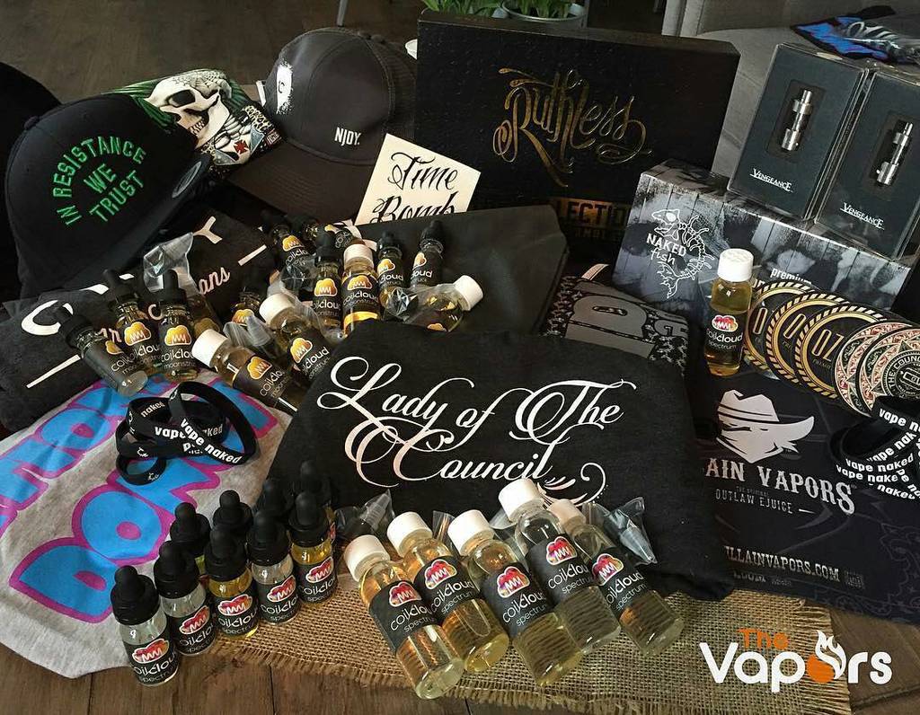 TheVapeKit's tweet photo. Come hang out with us tomorrow! 
@Regrann from @vaporsglendora -  Just SOME of the goodies for tomorrow's raffles a… https://t.co/1wIhftkmwl