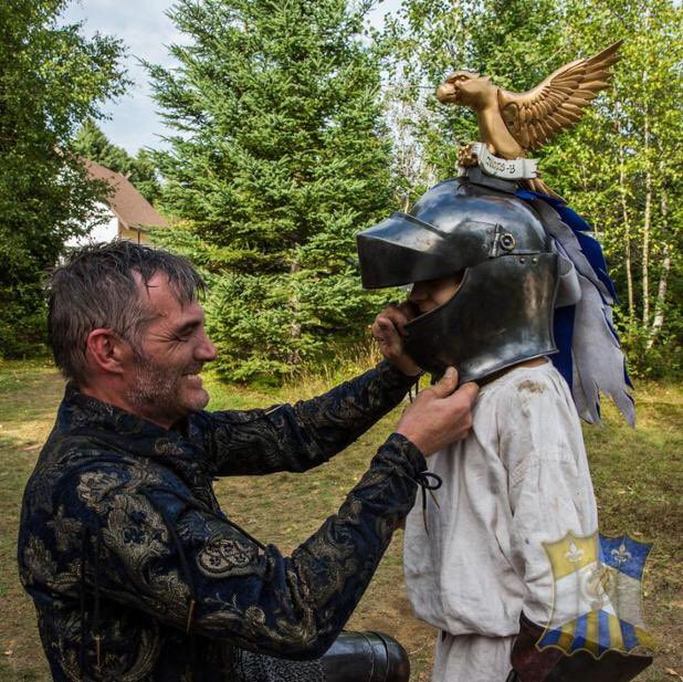 Royal_Armouries's tweet photo. Here's our 2nd #jouster of #TeamFrance Marcus Hamel! https://t.co/LKx1pvusSN #RATournament #Jousting @VisitLeeds https://t.co/bNhQzuBGri