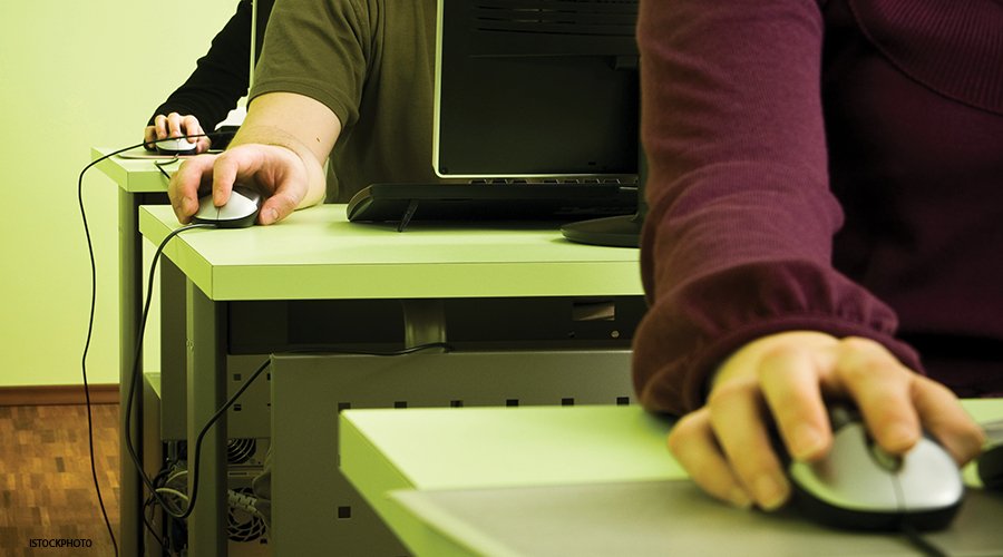educationweek's tweet photo. Should computer science count as a math credit? Some math teachers don't think so. https://t.co/n2g5trnthN https://t.co/Mt2nDyyPjA