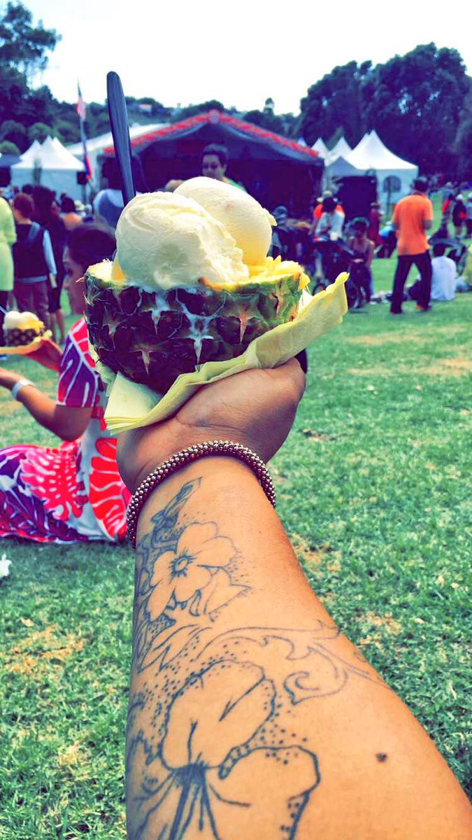 DreamyJayne's tweet photo. Mahalo from the Hawaiian village at #Pasifika #AKLSummer https://t.co/GA1OUlAlQl