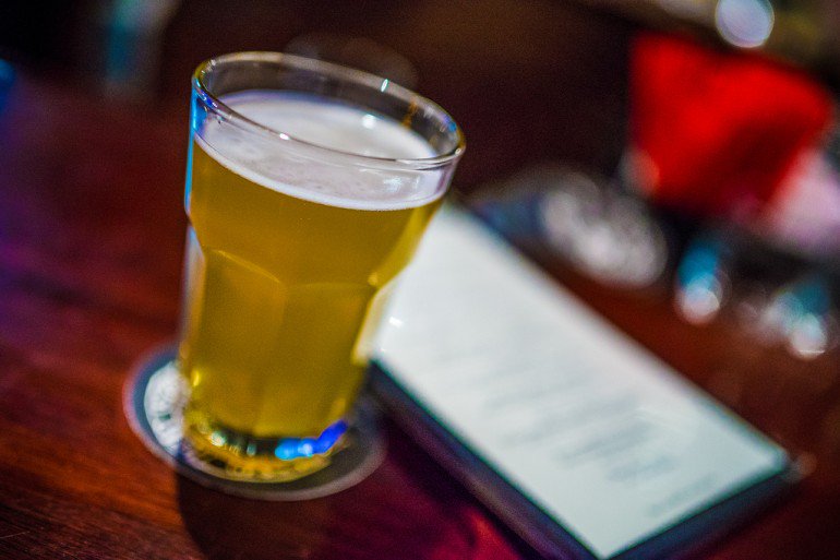 Staying in #nyc for #springbreak? Hit up these 4 bars for #StPatricksDay --> bit.ly/1pChyTU #beer 🍀