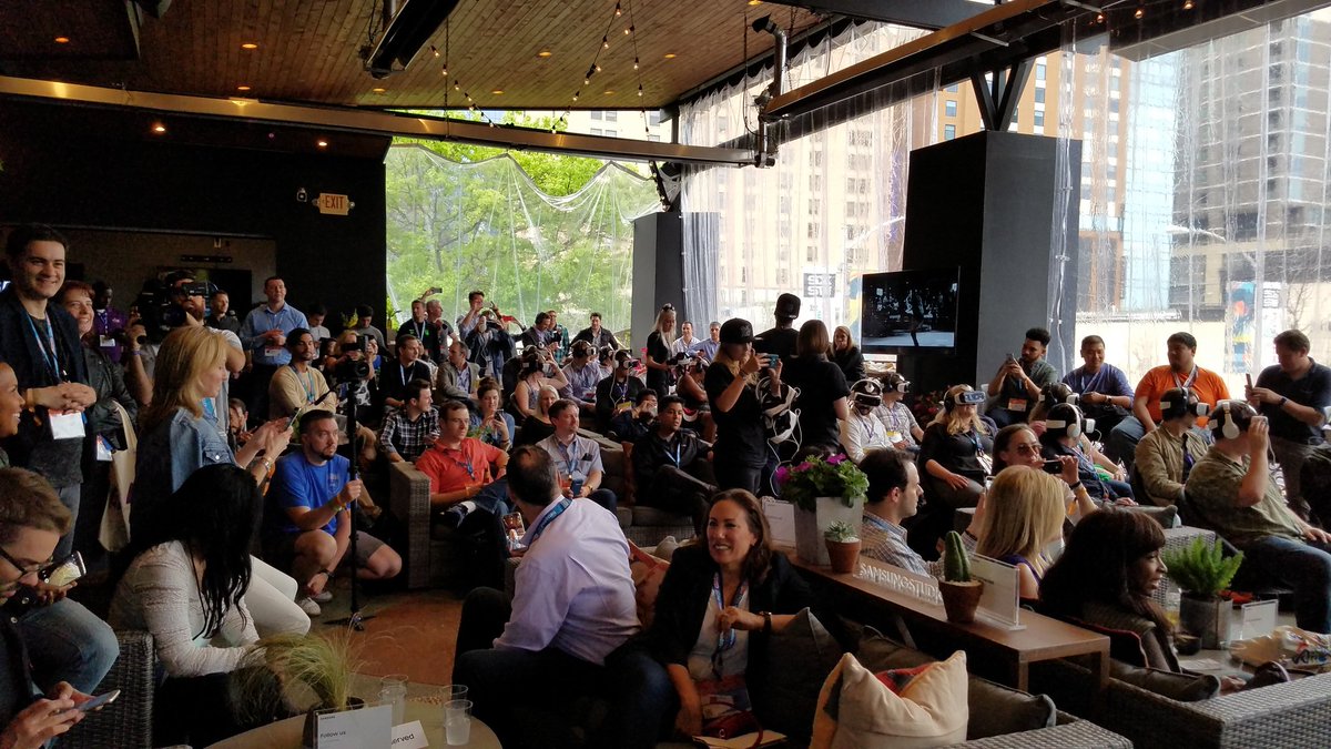 NickintheFuture's tweet image. @TwoBitCircus live mass trigger