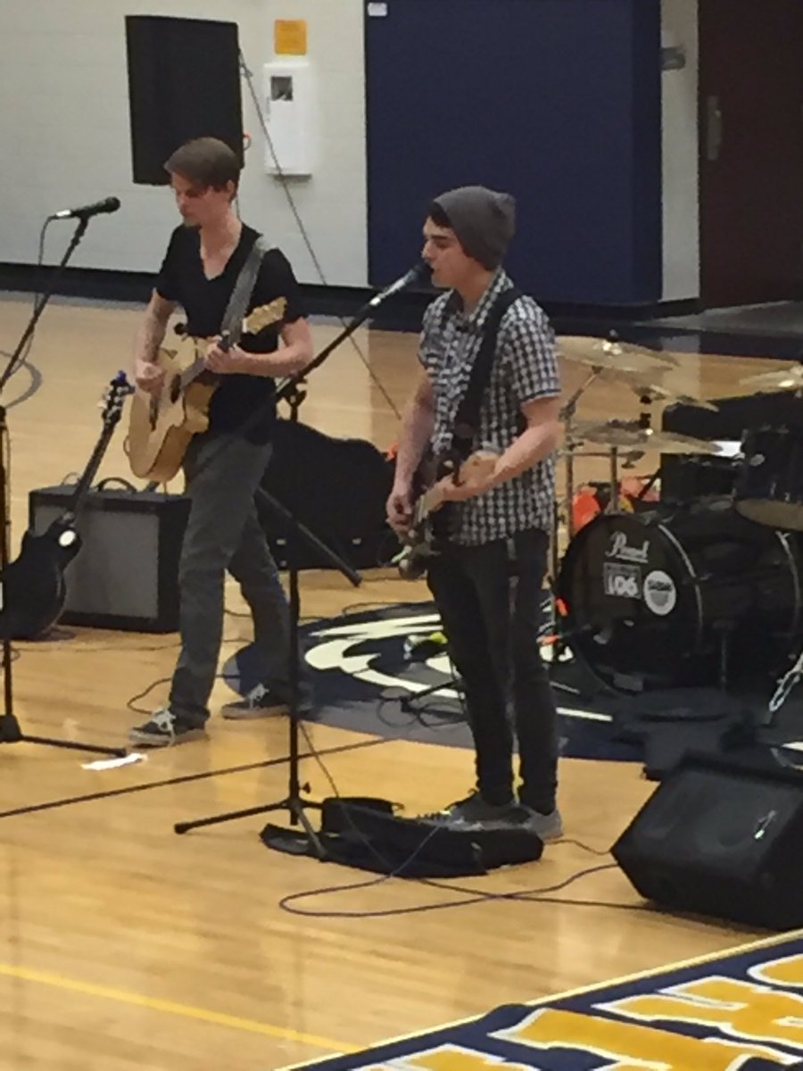 KLPStelethon's tweet photo. Bryce and Ara performing live now in the aux gym!! #KLPSTelethon https://t.co/Y6ctn7lTLy