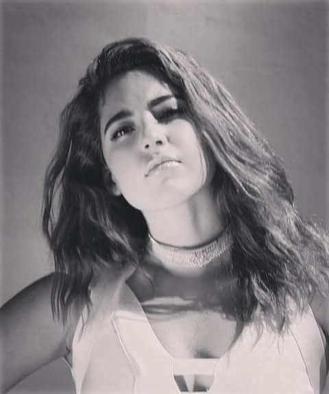 ArtistsReps1's tweet photo. #thanks/gracias #iHeartMediaRadios #gvnalisten @christinemusic7 #AwardWinner #MejorArtistaRevelacion #PromoUSA https://t.co/HVhq7FNLl2