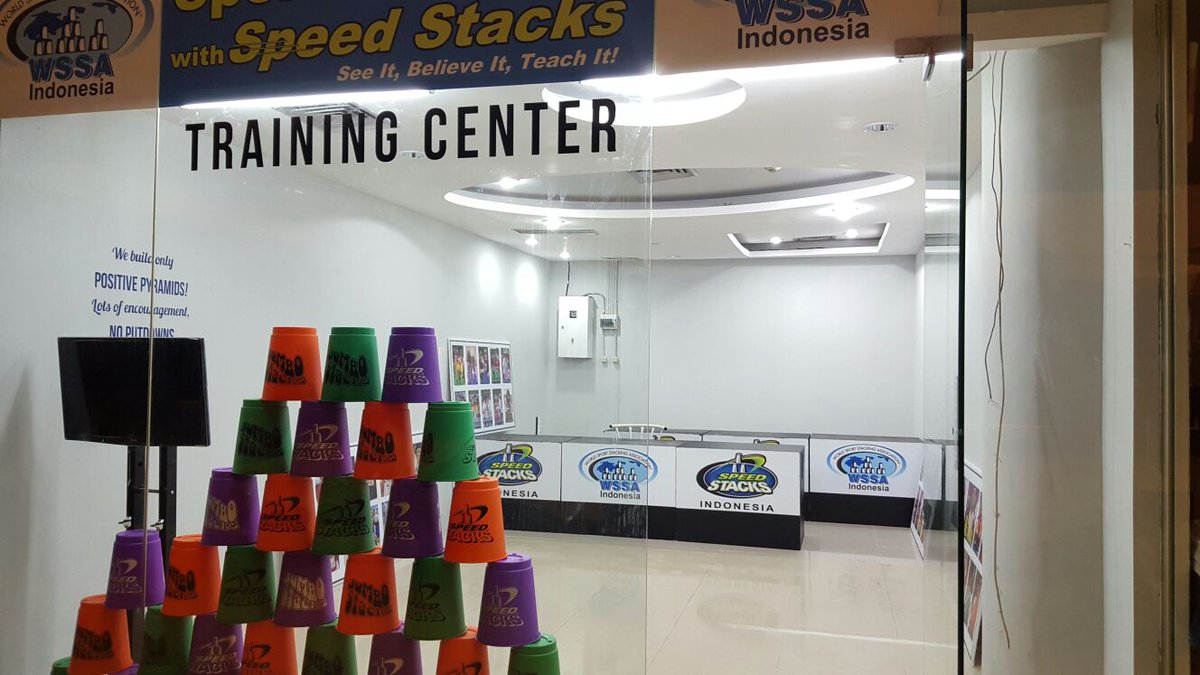 SpeedStacksID's tweet photo. Yay, the WSSA Sport Stacking Center is finally open today on March 12, 2016@Pluit Village second floor! Come by.. https://t.co/uIpWfDcBnm