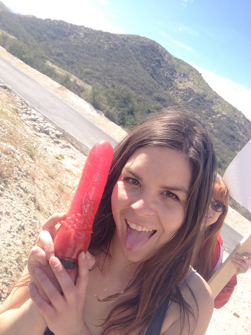 Dildos follow me everywhere. https://t.co/tYqjgvYleC<a href="/tag/bush"class="tags"><span>#bush</span></a>