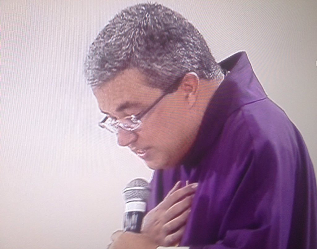 "A vontade de Deus transforma a nossa vida" <a href="/perogerluis/">Padre Roger Luis</a> #encontramosocristo bit.ly/encontramosocr…
#cancaonova