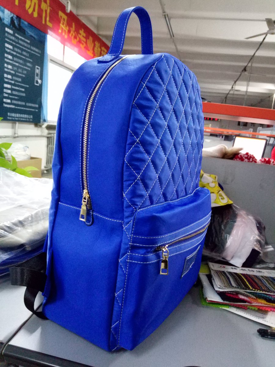 soleindividual's tweet image. Plug hit me and said the samples of our new bags are on the way... 🔥🔥🔥