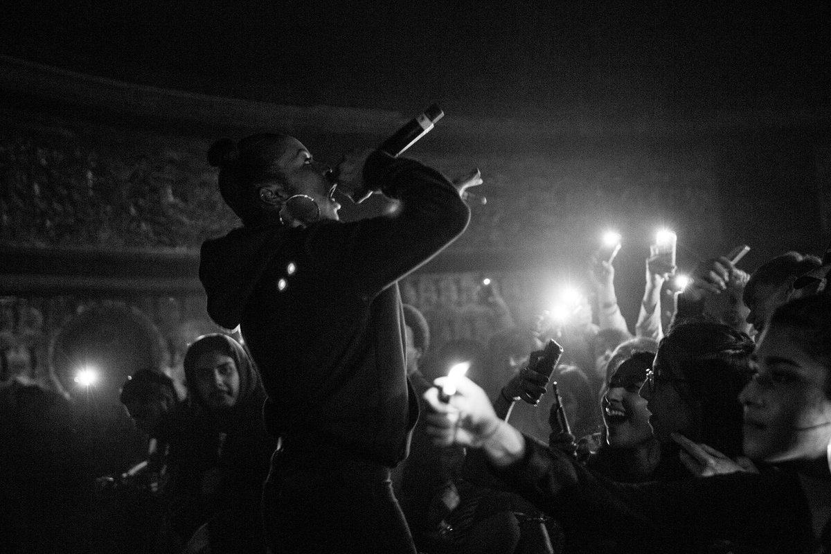 iManagement tweet media