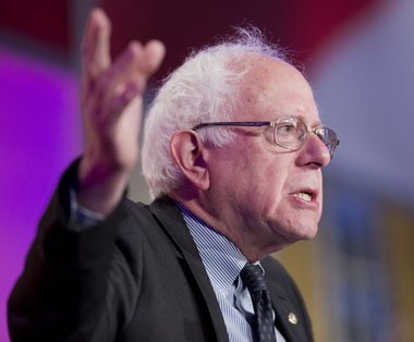 ErnieAnders2016's tweet photo. Portland Loves Bernie Sanders, Seattle & San Francisco Love Him More https://t.co/HLQRm2BFry #PDX4Bernie #SF4Bernie https://t.co/soCxNYNWQI
