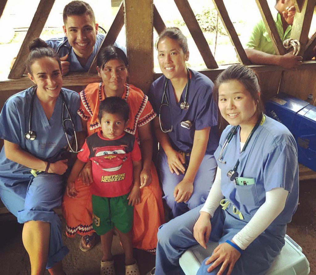 UVAFieldHockey's tweet photo. alum R. Jennings. clinic in Norteño, Panama mtns!  cared for 200. Woman walked  5 days to clinic! #floatingdoctors https://t.co/rFC3cXqofo