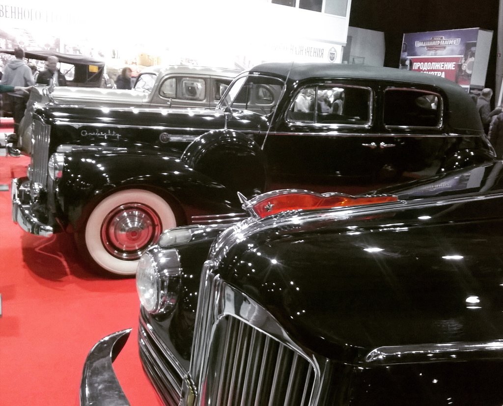 oldcar_photo's tweet photo. #moscow #blackandshiny #vintageauto #oldauto #retroauto #oldcar #vintagecars #retrocars #vintagecar #retrocar #oldt… https://t.co/ie46Sz79SX