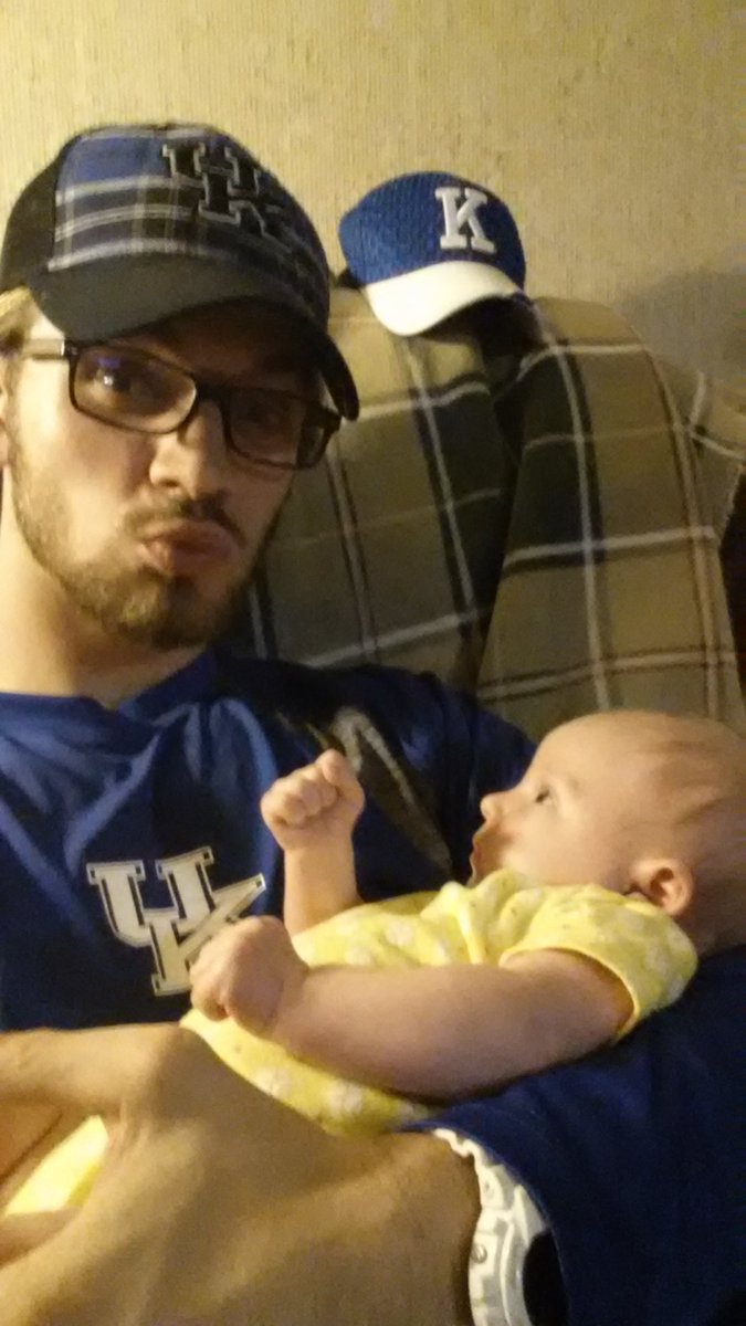 eph6_11's tweet photo. Finally got to see my baby niece! God is good! https://t.co/yWPjyoNGB1