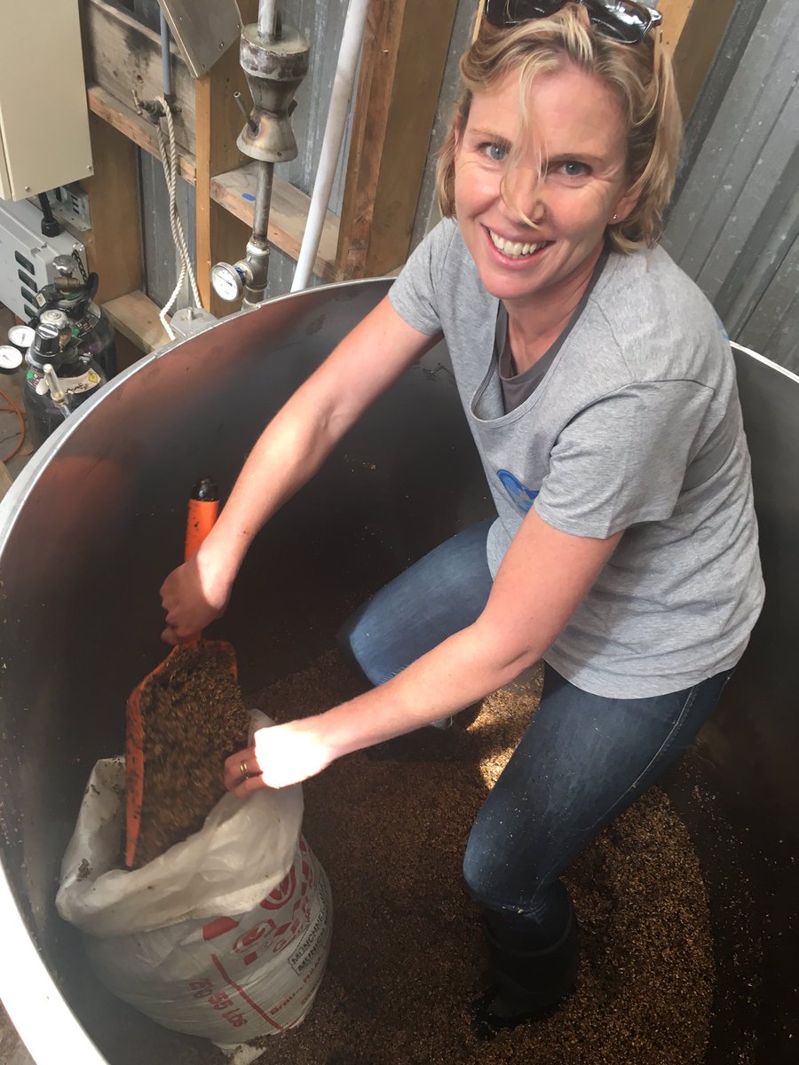 Cleaning the mash tun <a href="/brewmoonbrewing/">Brew Moon Brewing Co</a> <a href="/IWCBD/">International Women's Collaboration Brew Day</a>