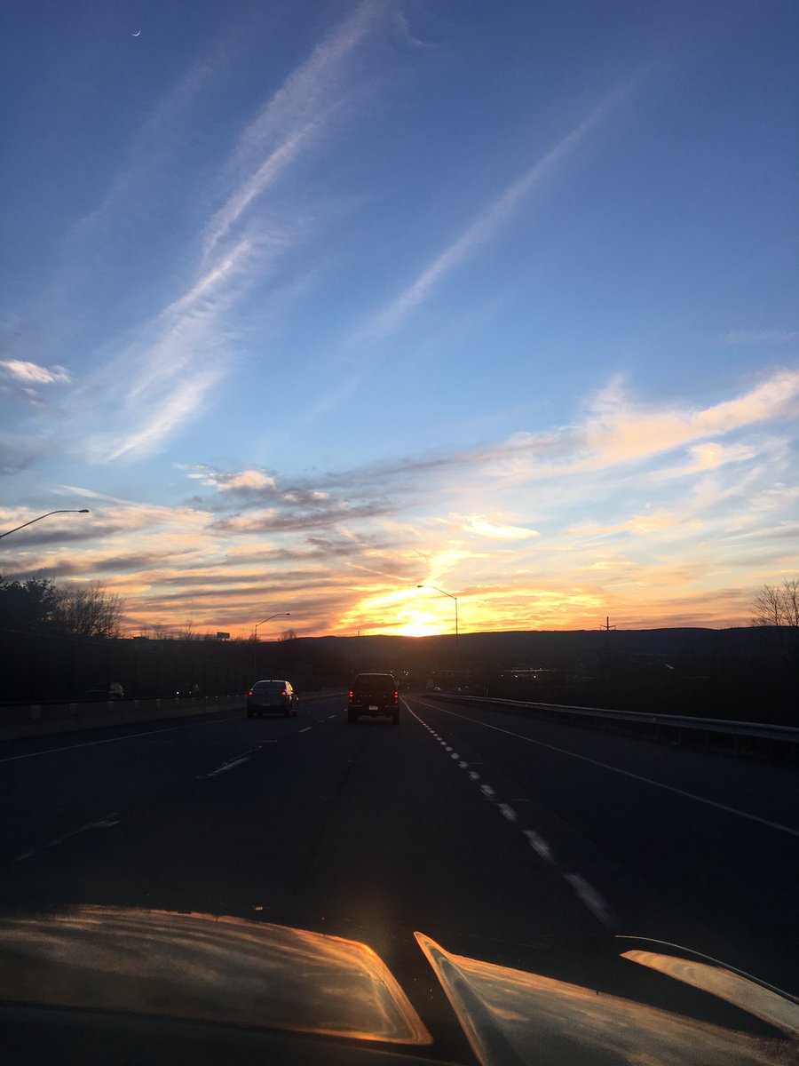 ferenceholly's tweet photo. Beautiful sunset to end #cuprap2016! Thank you to all who connected with me! What a wonderful experience! https://t.co/HjFfMiyJmw