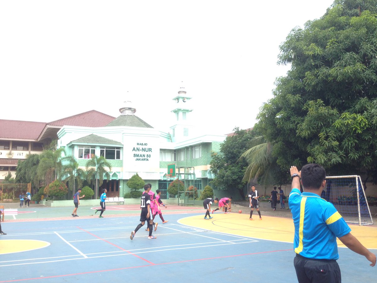 pertandingan futsal perebutan juara 1 dan juara 2 oleh SMP 97 vs SMP 36 a🔝