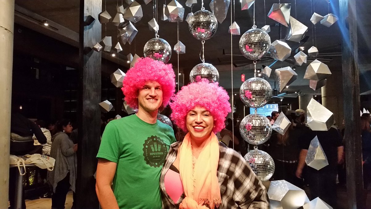 xoxoo_sol008's tweet image. Disco fever #DataDisco #MoodyTheater #SXSW #ACL