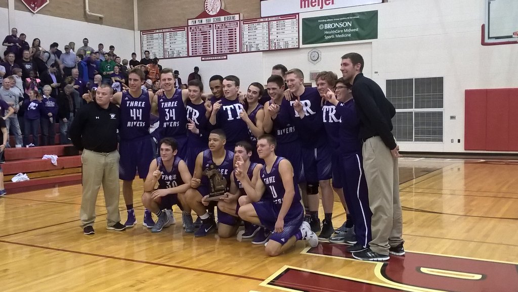 TheWolverineCon's tweet image. " we did it!!! "  - TRHS