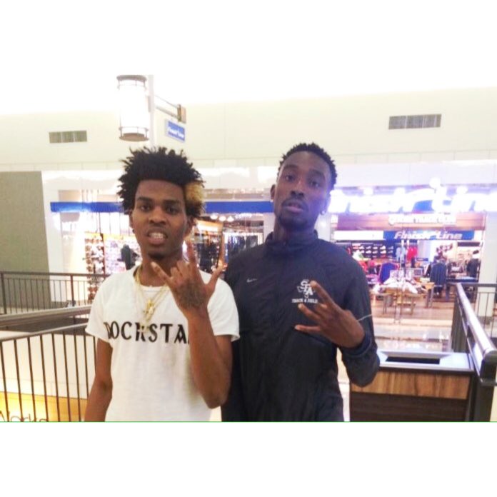 jonnyskitz's tweet photo. Seen the bro @HoodFameGoYayo in the agg . Needa come fw the gang at SFA #EverythingOnGo 🏃🏿🏁 https://t.co/cfi9y87lPd